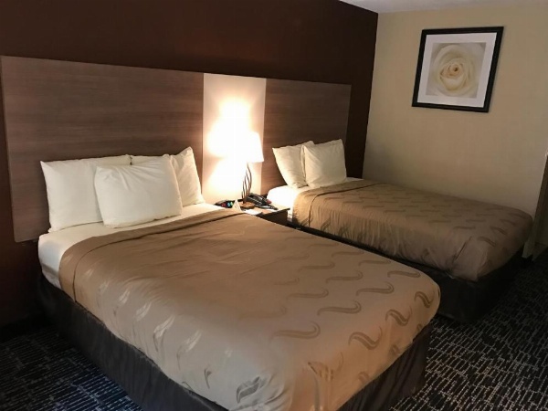 Quality Inn Near Pimlico Racetrack image 18